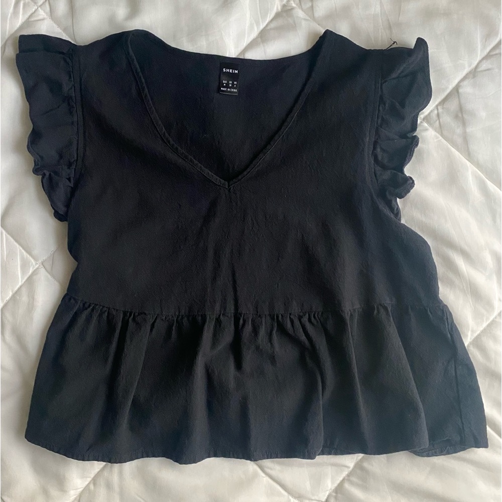 black crop top